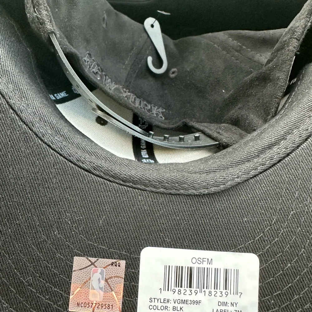 Knicks snap back and Logo